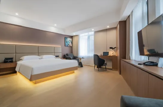 Xierlai Hotel (Ya'an Tianquan 318 National Highway)