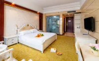 Rowin Grand Hotel Hotels in Dongxing