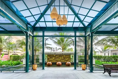 ST HOME - VINHOMES SMART CITY Các khách sạn gần Công ty Cổ phần Công nghệ Megaplus