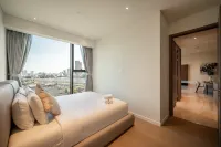 Opera, Metropole Apartment