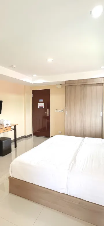 ห้องสแตนดาร์ด เตียงใหญ่ 1 เตียง