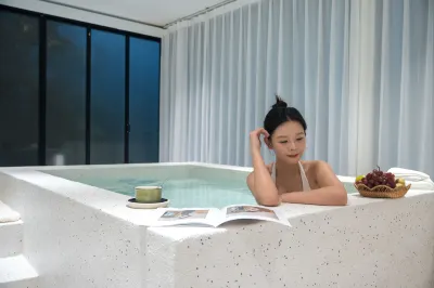 Shanyu Gorge·Canyon Private Tang Hot Spring Resort Hotels near shi ling cun