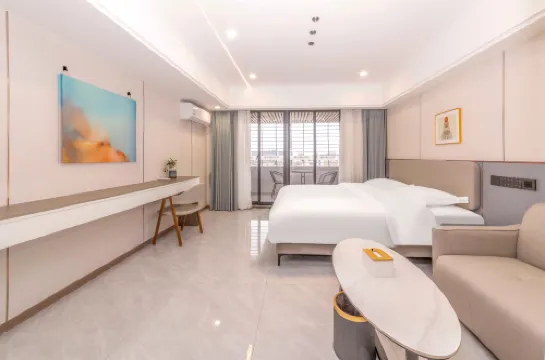 Yaozhong Hotel Mansion (Gossip Street Street)