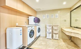 Runxi Yueju Hotel (Zhengzhou Erqi Wanda Plaza)