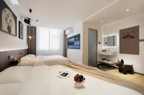 Kaifeng · Leisure Time | Cinema Courtyard Movie Homestay (Wansui Mountain Martial Arts City)