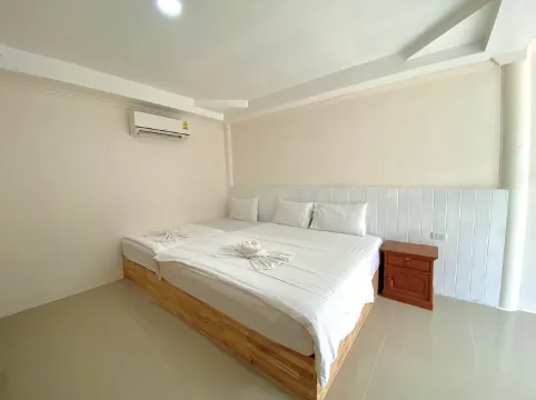 ห้องพื้นฐานสำหรับสามท่าน