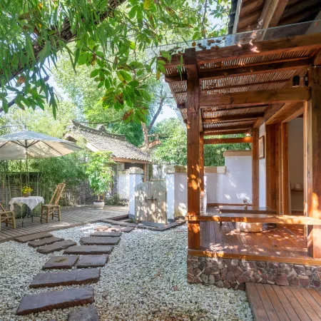 Linyao Hotel