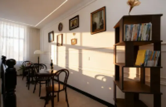 Xiangwang Liuguang Manjing Designer Oxygen-supplying Homestay