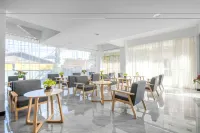 THE BUND HOUSE HOTEL(Branch within walking distance of Patuxay Monument & Wat Si Muang, Vientiane) - 4 étoiles