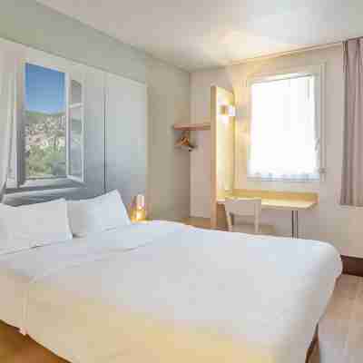B&B HOTEL Brignoles Rooms