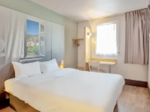 B&B Hôtel Brignoles Hoteles en Var