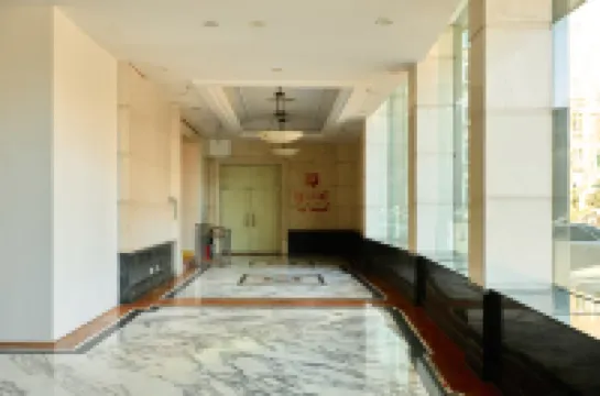 Zhuxiaoding Hotel (Beijing Century Jinyuan Shopping Center Landianchang Subway Station) Hotel berhampiran Jingming Building