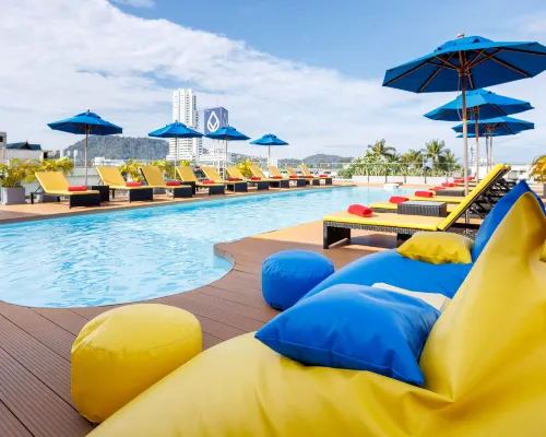 دايز إن باي ويندام باتونج بيتش فوكيت Hotels near مجمع بارادايس باتونغ