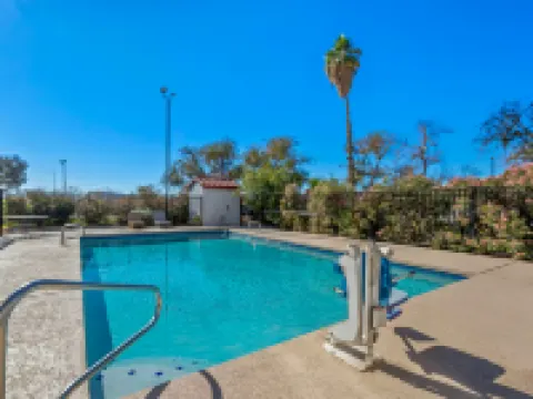 เรดรูฟ อินน์ ฟีนิกซ์นอร์ท - ไอ-17 ที่ถนนเบล โรงแรมในฟีนิกซ์