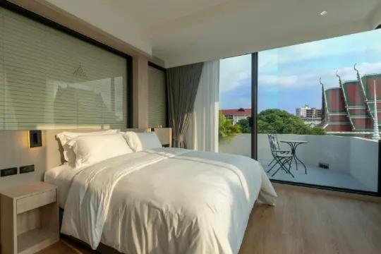 ห้องสวีท พร้อมระเบียง