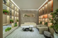 Wanzhu Hotel (Dongfanghong Square · Gannan Road Branch)