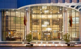 DoubleTree by Hilton Dubai Port Saeed