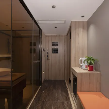 Naixin E-Sports Hotel (Wuxi Sanyang Square Nanchang Street)