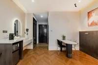 Tangtang Theme Apartment (World Trade Shopping Life Plaza)
