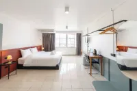 Quicky Stay Hotel Suphanburi