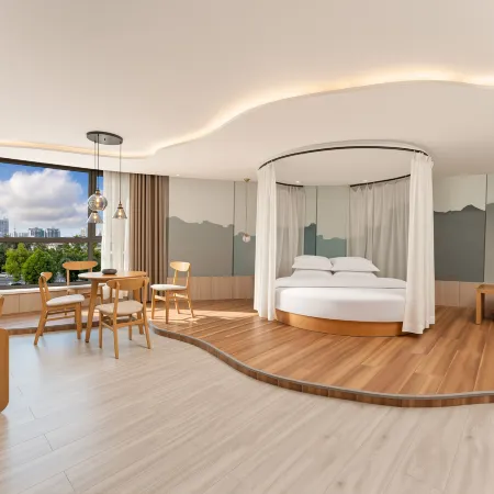 Huanghe Hotel