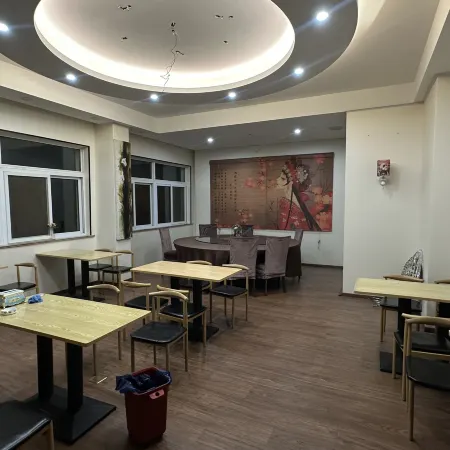 Zhenjiang Langting Hotel