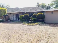 UNITAS GUESTHOUSE