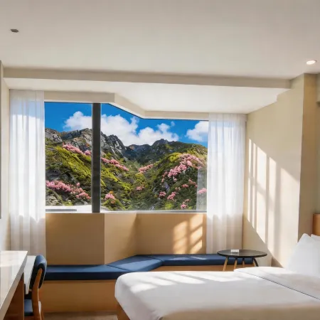 Yunzhi Hotel