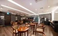 SUNTREE Hotel - فطور