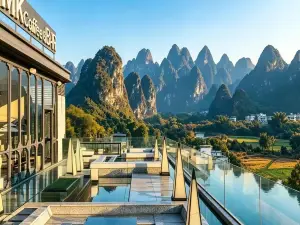 Mengyuan RESOR 360° View Hotel: Starry Pool & Hot Spring, Shili Gallery Yulong River