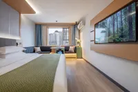HX·Happy Travel Hotel