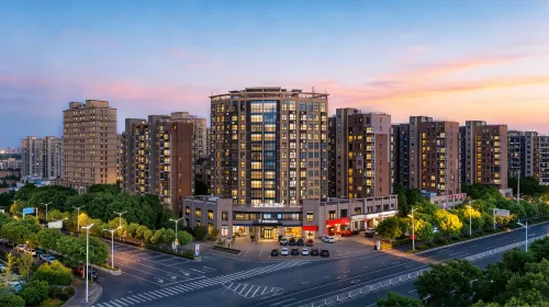 ELONG R.YUN Hotel (Xuancheng Jingting Mountain)