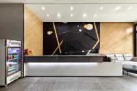 Runlong Hotel Fengcheng High speed Railway Station Longrun City Square Branch - Pet friendly