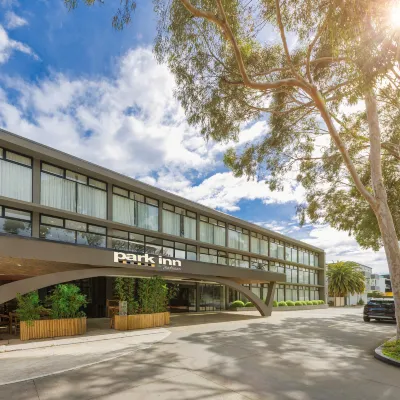 Park Inn By Radisson Melbourne Carlton Các khách sạn gần Tháp Eureka Tower