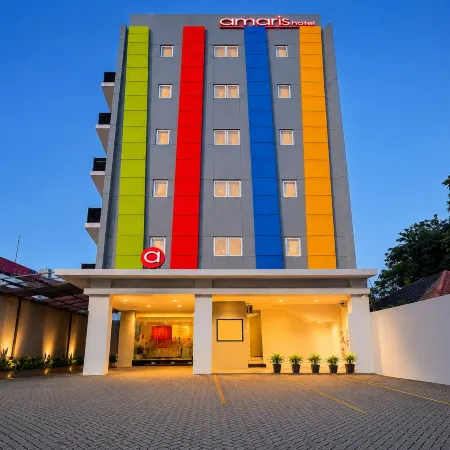 Amaris Hotel Senen Отели рядом с достопримечательностью «Сенен»