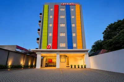Amaris Hotel Senen Hotels near Senen