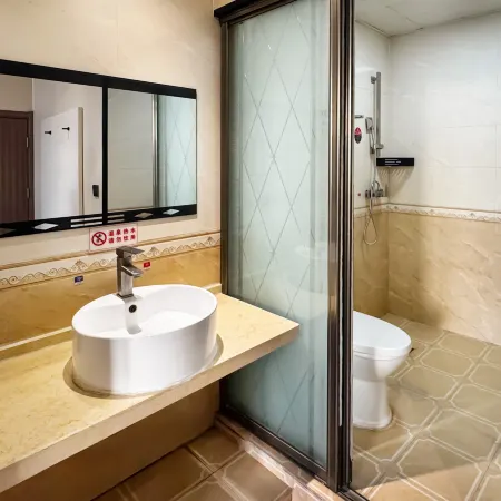 Yaxin E-Sports Hotel (Luohe Taihangshan Road)