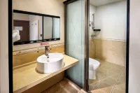 Yaxin E-Sports Hotel (Luohe Taihangshan Road)