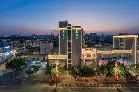Jianshui Supply and Marketing Inn (Gucheng Excursion Train) - 주차장