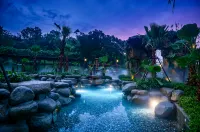 อาร์ตโฮเตลฉีฮวา เต๋อชิง - สวนน้ำ
