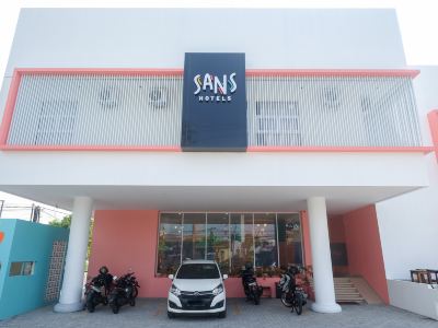 Sans Hotel Aurum Majapahit Semarang