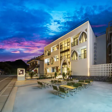Banman · Luxury Wilderness Villa (Moon Bay Scenic Area, Southern Anhui Sichuan-xizang Line)