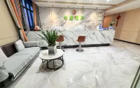 Shuifu Huacheng Homestay - Park Yeri