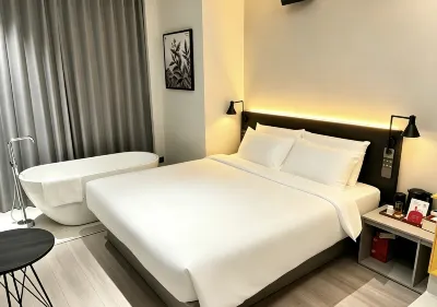 Shankee Coffee Style Hotel (Chengdu Tianfu Square Chunxi Road Pedestrian Street) Hotels in Chengdu