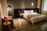 LanOuShangPin Hotel (Ji'an County Lixun Deyi International)