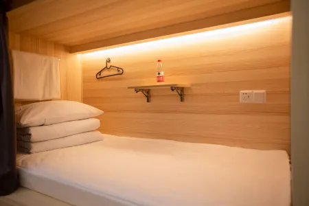 DESTI YOUTH PARK HOSTEL