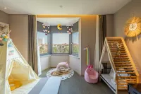 Atour Hotel Jiashan Dazhong Plaza Century Avenue