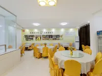 Gomo Hotel(Mount Huashan Scenic Area Visitor Center Store) Hotels in Huayin