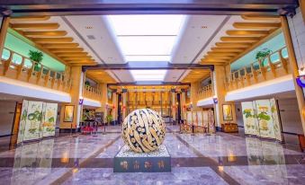 Ethnic International Garden Hotel