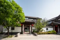 Big Beauty Homestay Hotels near Fuyun Pavilion